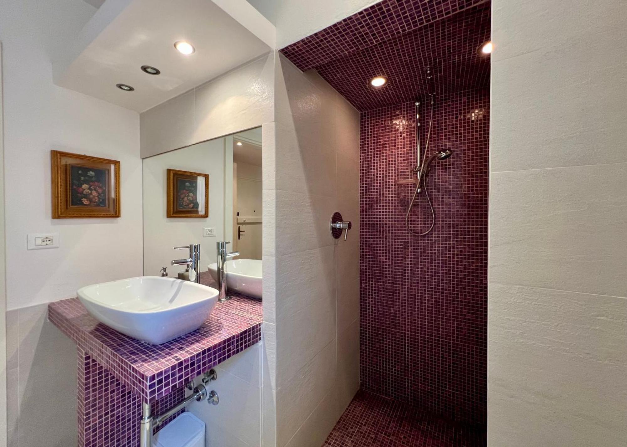 Charming Apartment Near Saragozza بولونيا المظهر الخارجي الصورة